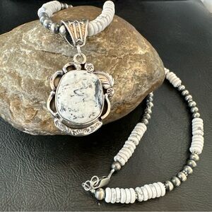 Elegant Silver and White Buffalo Turquoise Pendant Necklace 19496